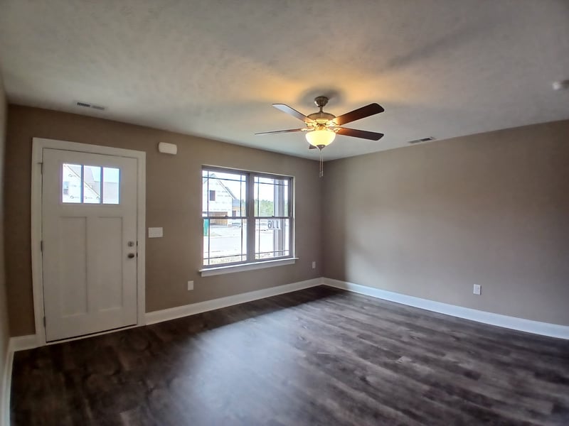 2910 Valley Farms Dr, Christiana, TN 37037