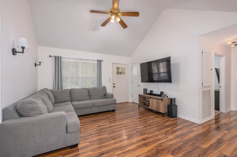 139 Kimberly St, Portland, TN 37148
