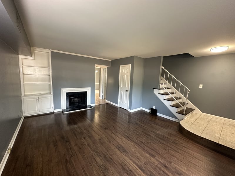 8300 Sawyer Brown Rd #E302, Nashville, TN 37221