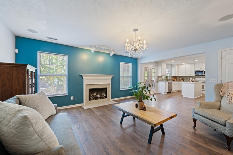 4537 Hawthorn Dr, Nashville, TN 37214