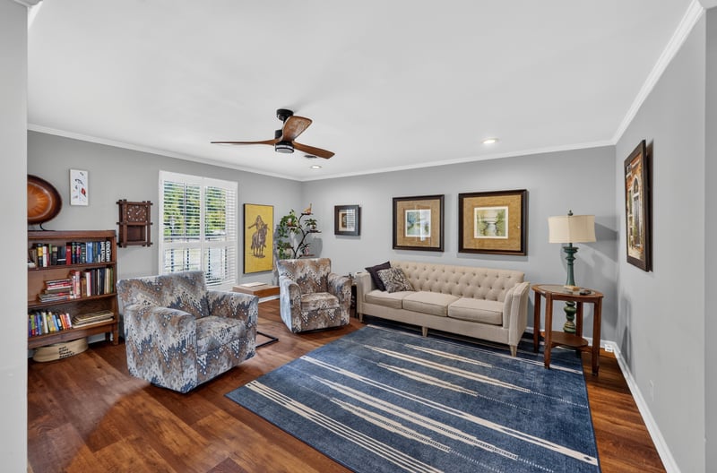 1046 Todd Preis Dr, Nashville, TN 37221