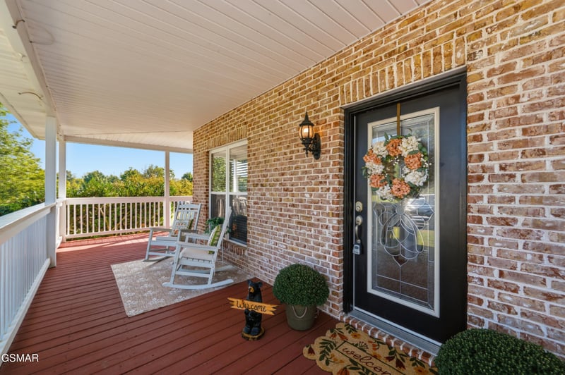 3230 Sybill Lee Ln, Sevierville, TN 37876