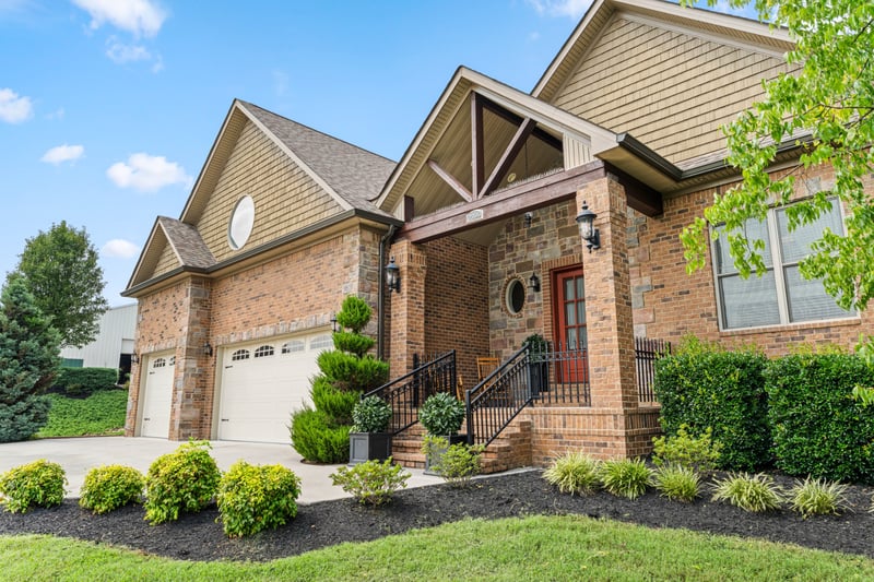 2399 Mccleary Rd, Sevierville, TN 37876