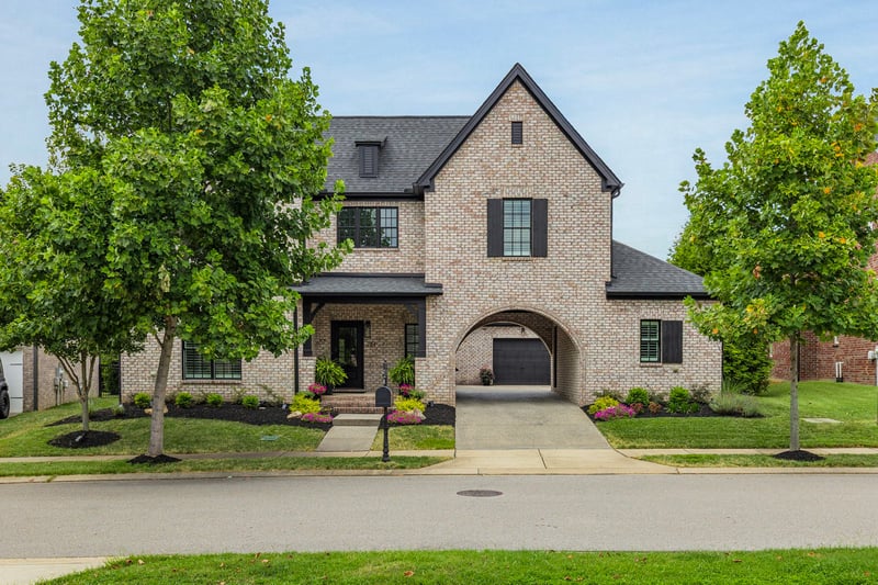 724 Fontwell Ln, Franklin, TN 37064