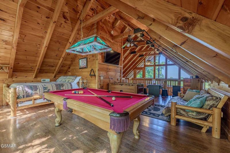 1637 Lamons Loop, Sevierville, TN 37876