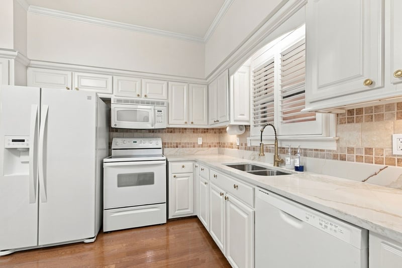3380 Hillsboro Pike, Nashville, TN 37215