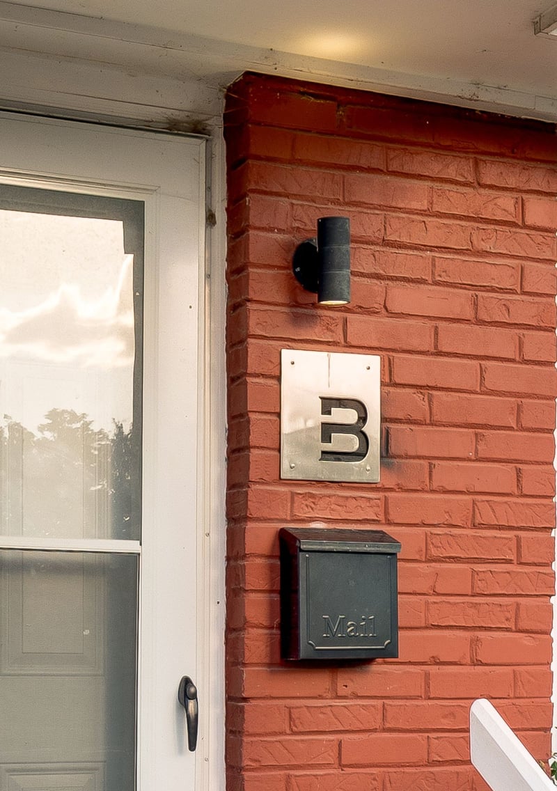 611 Boscobel St #B, Nashville, TN 37206