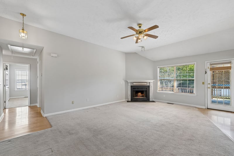 241 Heritage Cir E, La Vergne, TN 37086