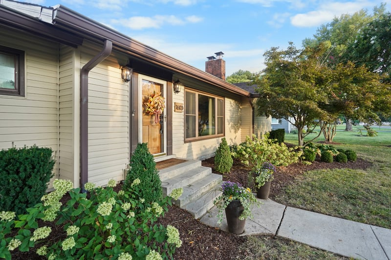 1603 Hilldale Dr, Murfreesboro, TN 37129