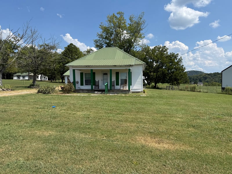 7140 N Milton Rd N, Milton, TN 37118