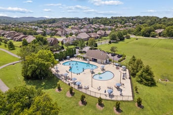 8016 Warren Dr, Nolensville, TN 37135