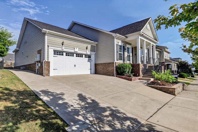 640 Streamside Ln, Franklin, TN 37064
