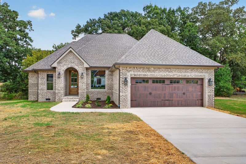 89 Lexington Stop Dr, Rock Spring, GA 30739