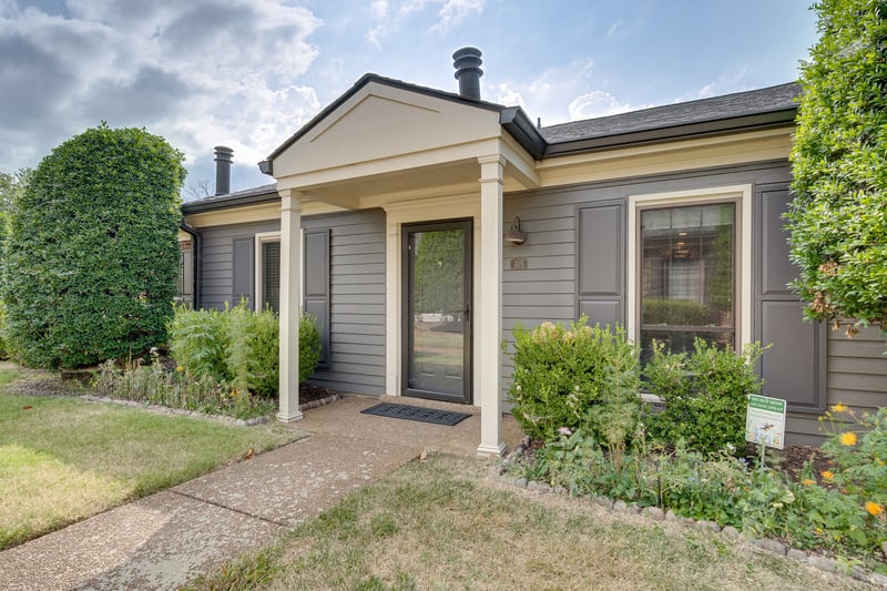 105 Academy Sq, Nashville, TN 37210