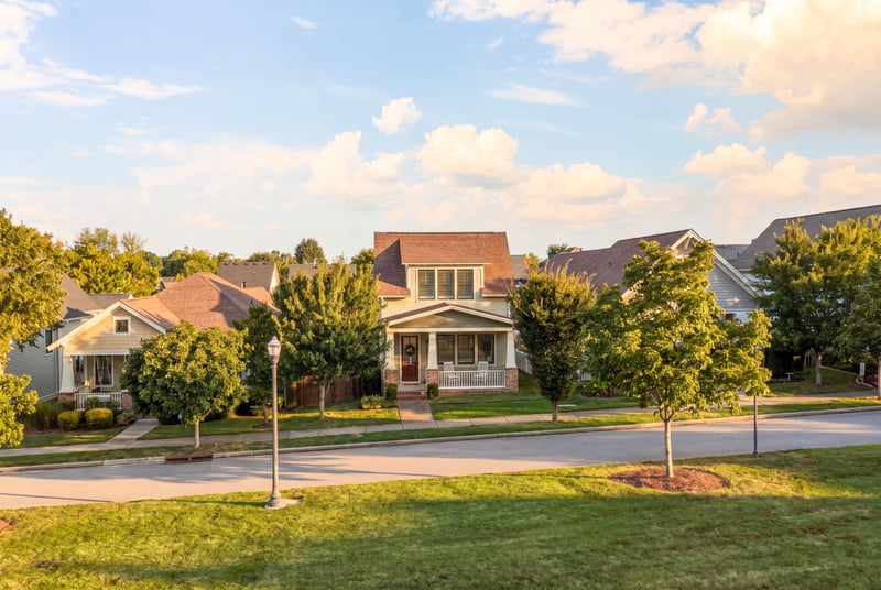 1048 Rochelle Ave, Thompsons Station, TN 37179