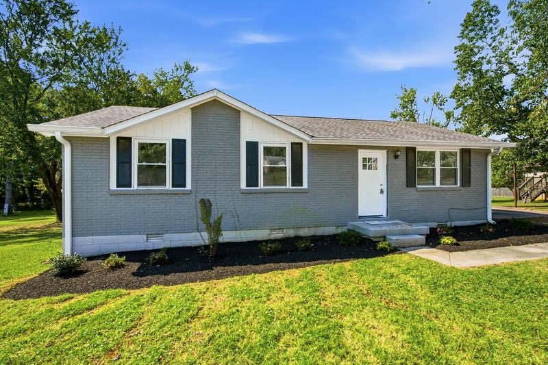 219 Staggs Dr, Portland, TN 37148