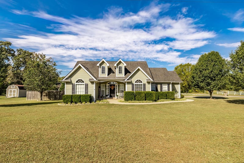 486 Jim Courtney Rd, Portland, TN 37148