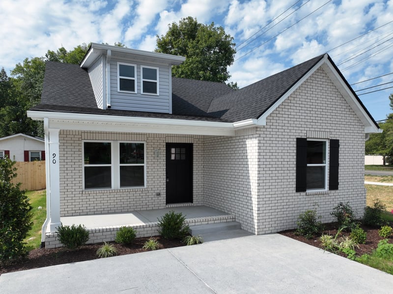 90 Donna Dr, Hendersonville, TN 37075