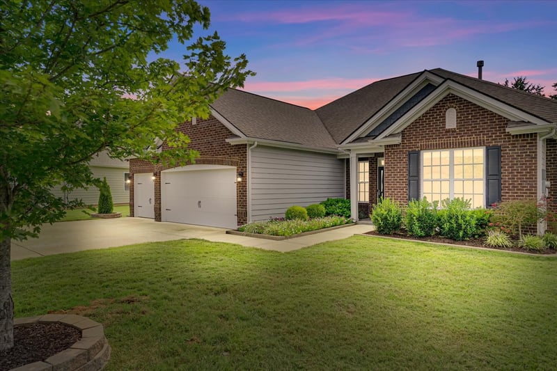 1012 Webbs Retreat Ln, Murfreesboro, TN 37128