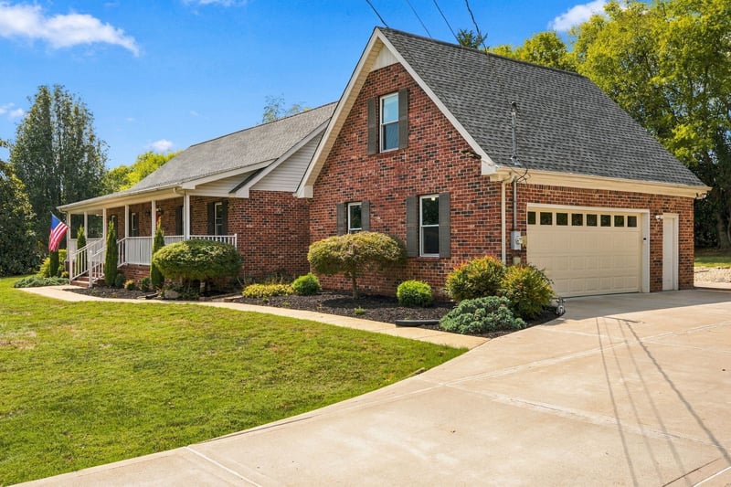9011 Dandelion Dr, Murfreesboro, TN 37129