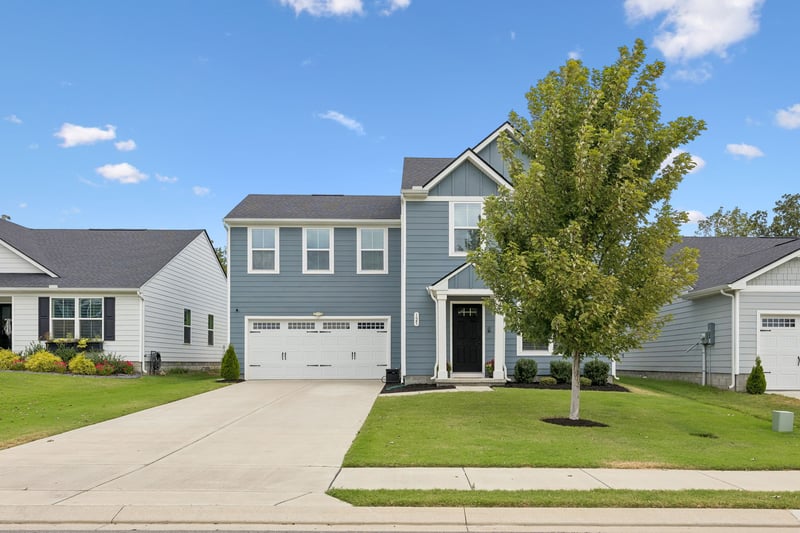 125 Gallant Fox Dr, Smyrna, TN 37167