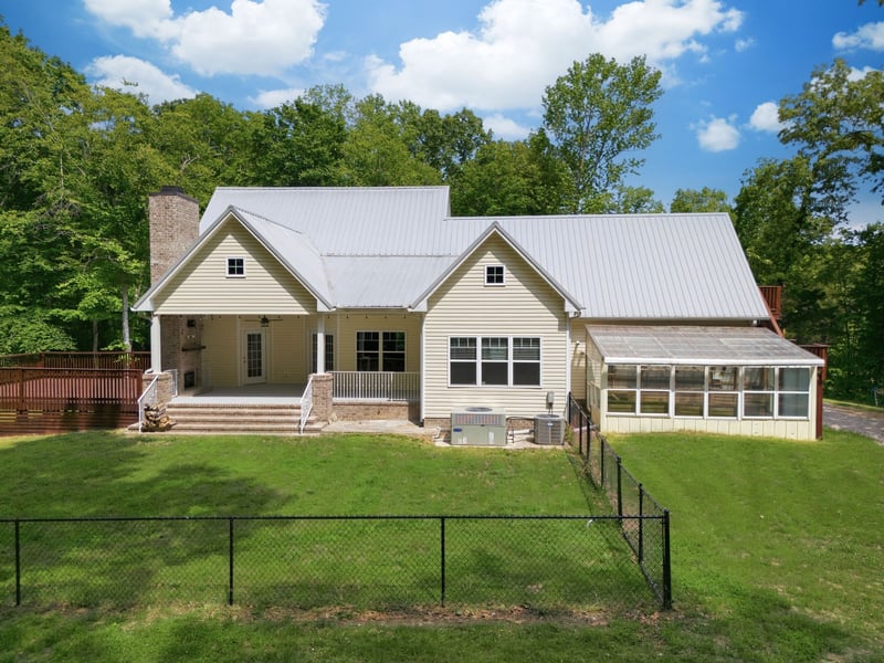 2206 Hwy 48 South S, Dickson, TN 37055