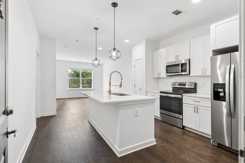 1677 54th Ave N #215, Nashville, TN 37209