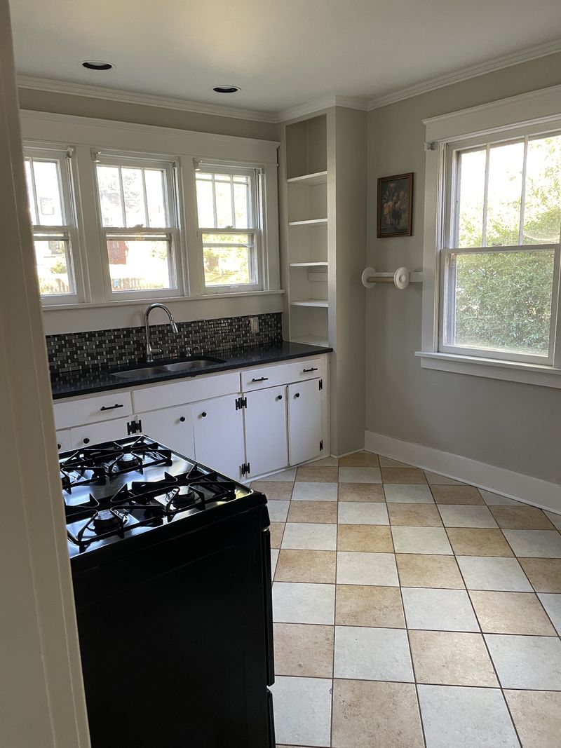 2701 W Linden Ave, Nashville, TN 37212