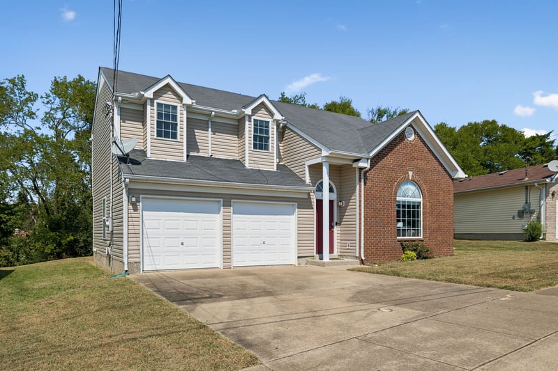 2112 Candlebrook Ct, Madison, TN 37115