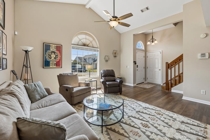 2112 Candlebrook Ct, Madison, TN 37115
