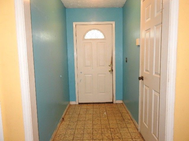 301 Short Ct, Smyrna, TN 37167