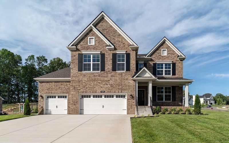 7910 Pine St, Fairview, TN 37062