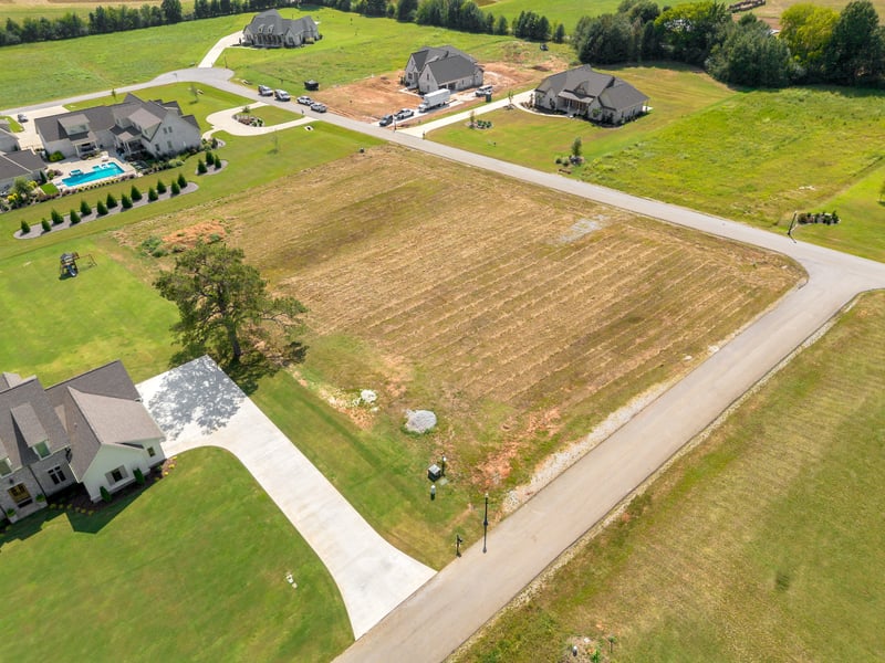 541 Graham Cir, Florence, AL 35634