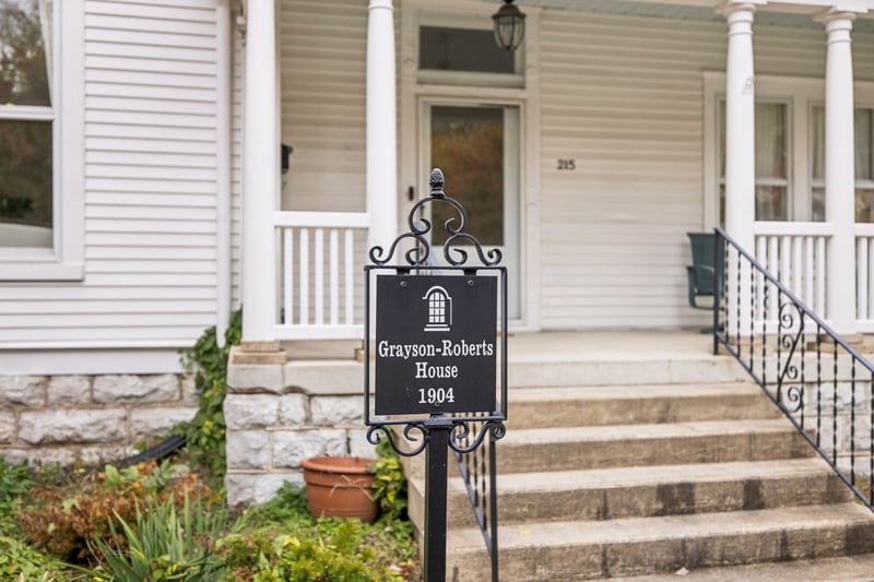 215 4th Ave S, Franklin, TN 37064