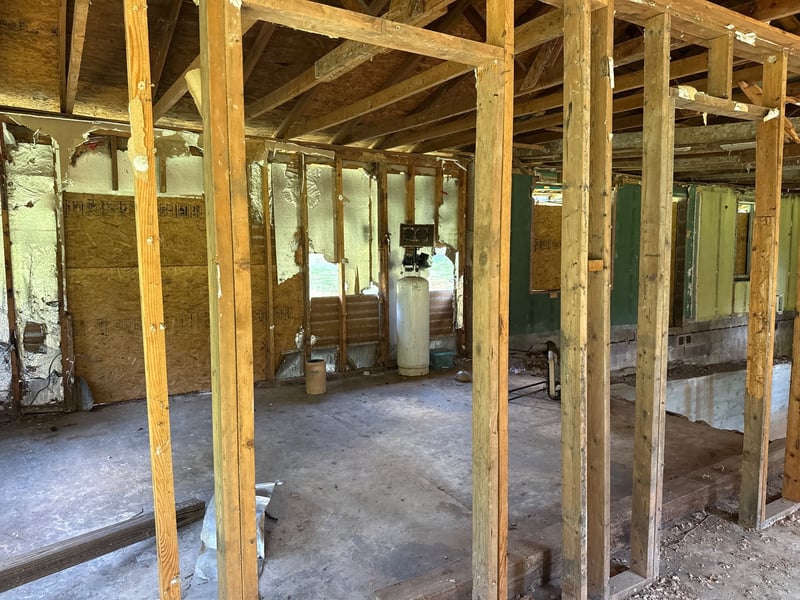 121 Rogers Dr, Lenoir City, TN 37771