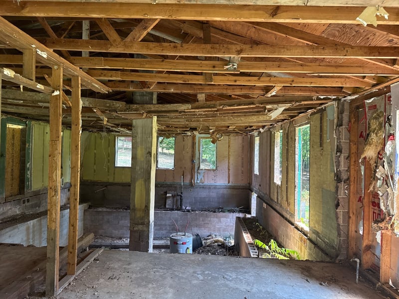 121 Rogers Dr, Lenoir City, TN 37771