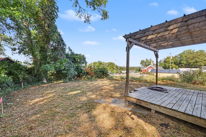 100 Keeton Ave, Old Hickory, TN 37138