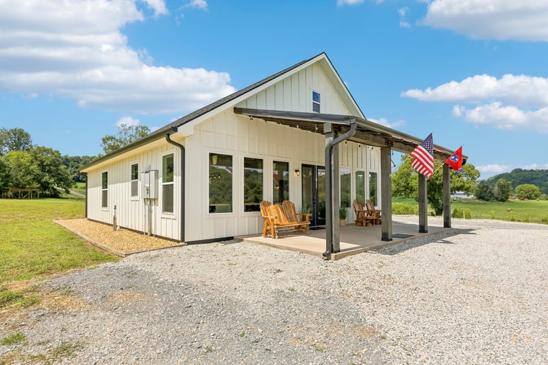 1574 Roy Sellers Rd, Columbia, TN 38401