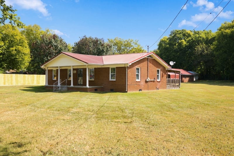 204 Canaan Rd, Mount Pleasant, TN 38474
