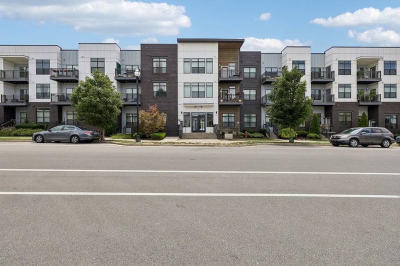 1638 54th Ave N #101, Nashville, TN 37209