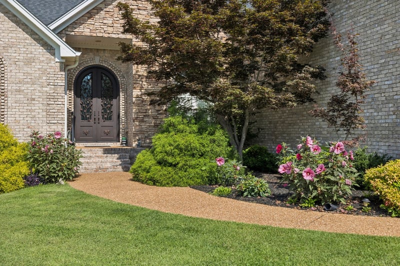 402 Five Oaks Blvd, Lebanon, TN 37087