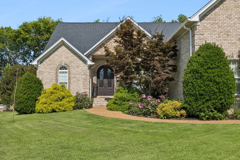 402 Five Oaks Blvd, Lebanon, TN 37087