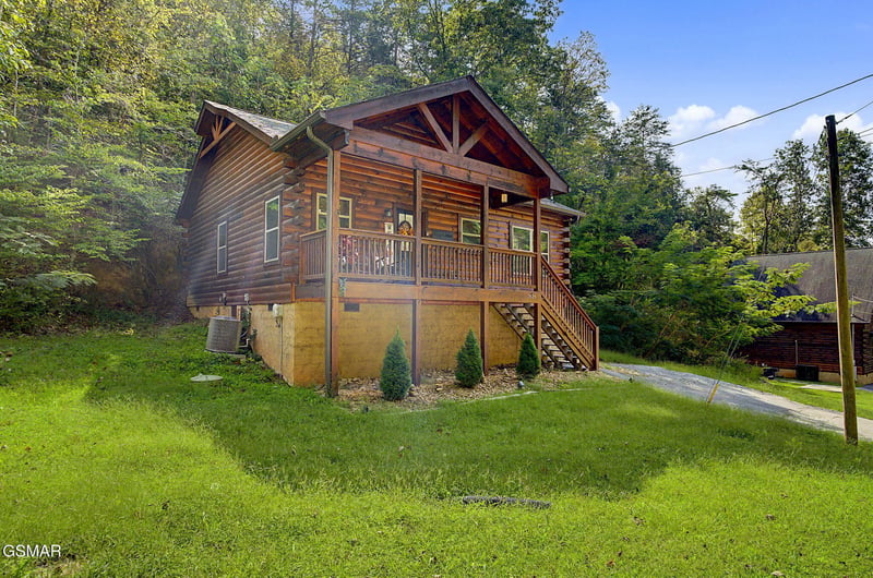 1636 Eagle Springs Rd, Sevierville, TN 37876