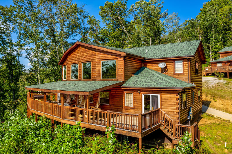 2205 Meredith Way, Sevierville, TN 37876