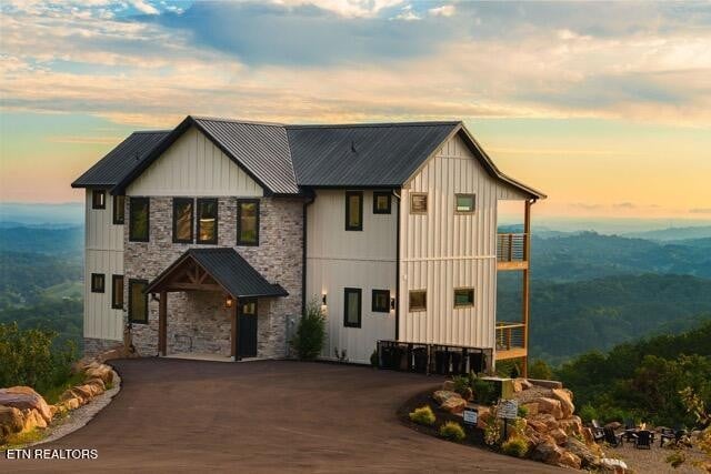 859 Copper Pot Way, Sevierville, TN 37876