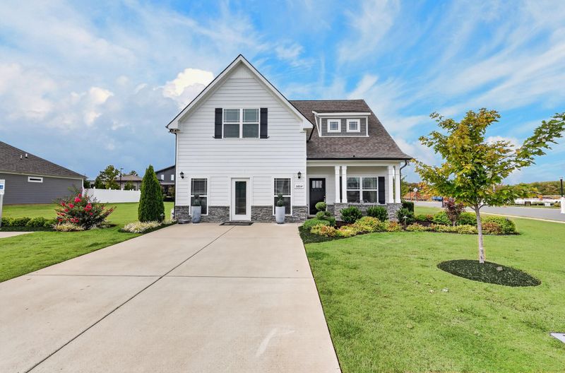 5710 Craven Ln, Murfreesboro, TN 37128