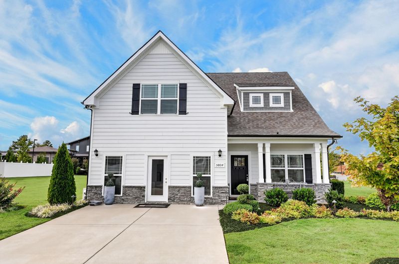 5710 Craven Ln, Murfreesboro, TN 37128