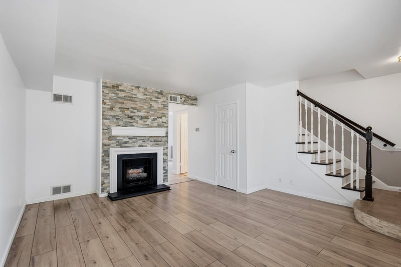 8207 Sawyer Brown Rd #M4, Nashville, TN 37221