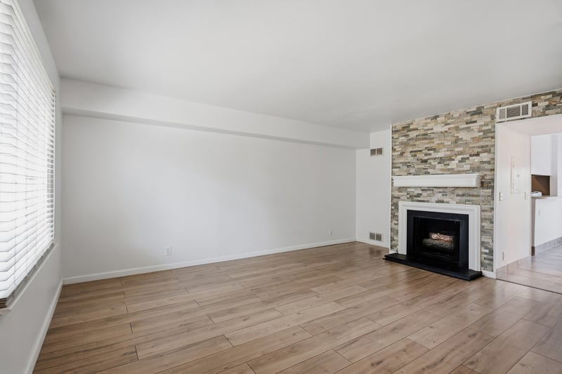 8207 Sawyer Brown Rd #M4, Nashville, TN 37221