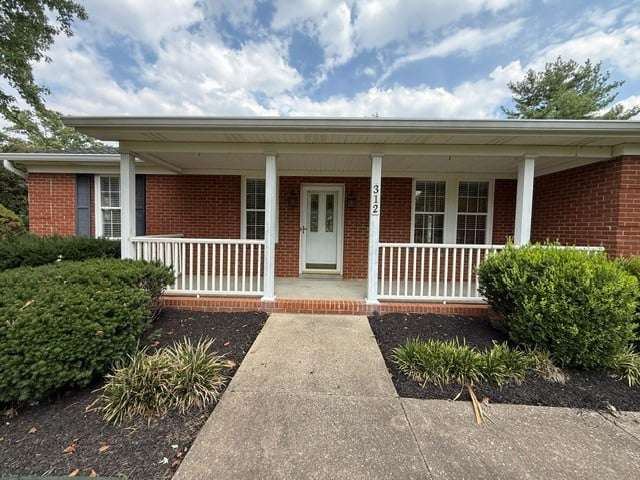 312 Old Mount Juliet Rd, Mount Juliet, TN 37122